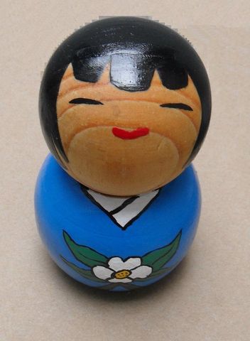 Kokeshi mujer   $180.00